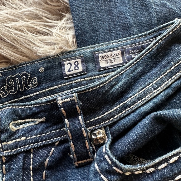 Vintage Miss Me Jeans - Picture 8 of 10